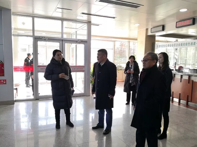 央聯萬貿來訪，邁出合作又一步